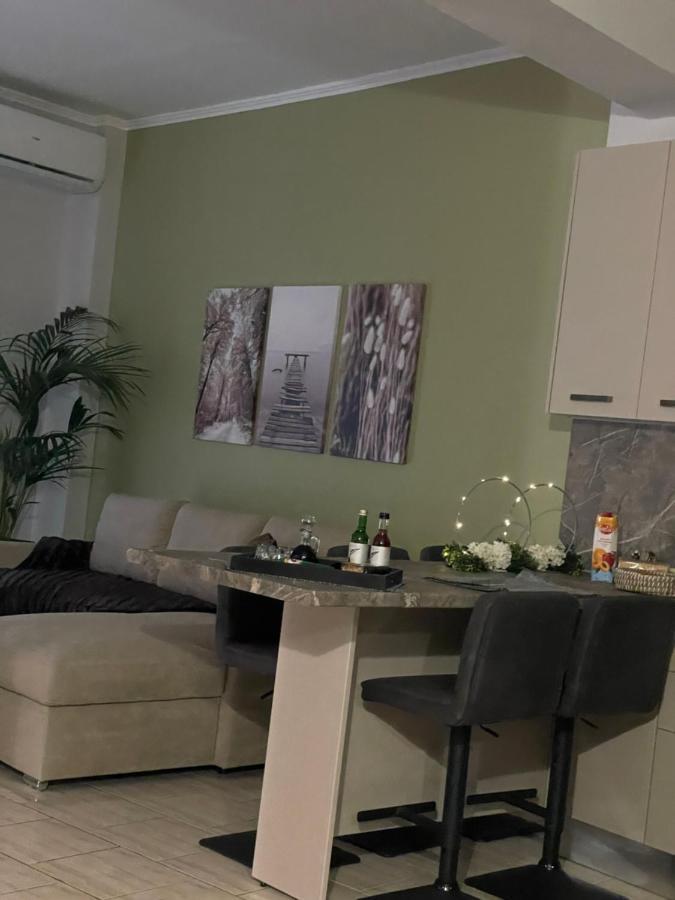 Nemeapolis 1 Apt Экстерьер фото